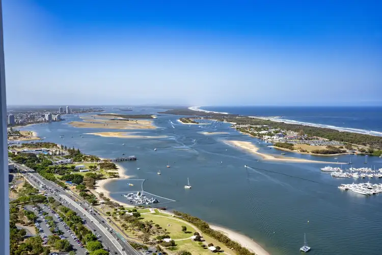 5108/2 Como Crescent, Southport QLD 4215