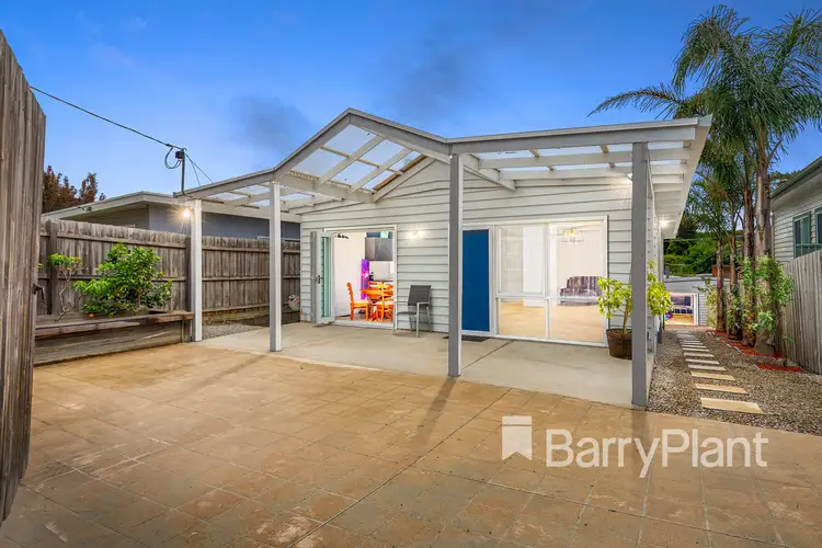 82 Second Avenue, Rosebud VIC 3939