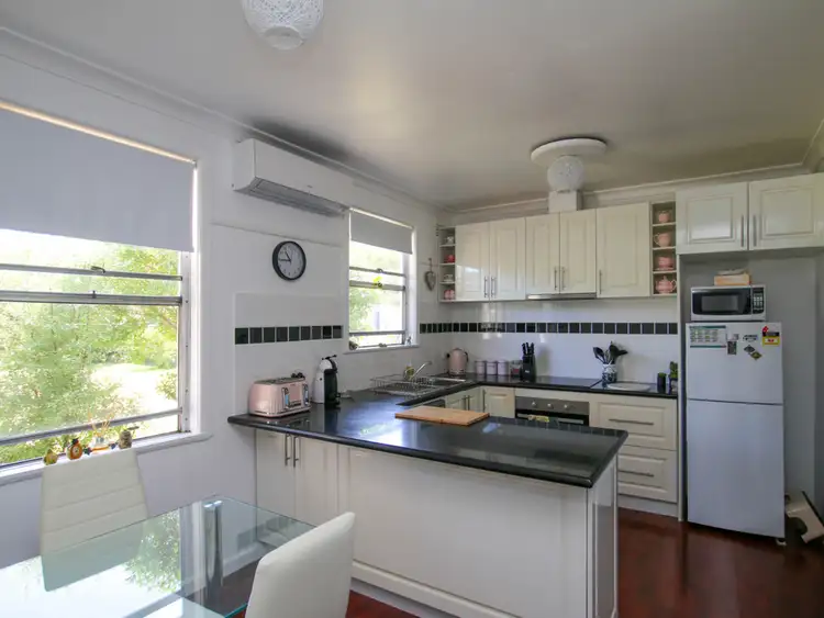 Second view of Homely house listing, 6 Boorook Street, Mortlake VIC 3272