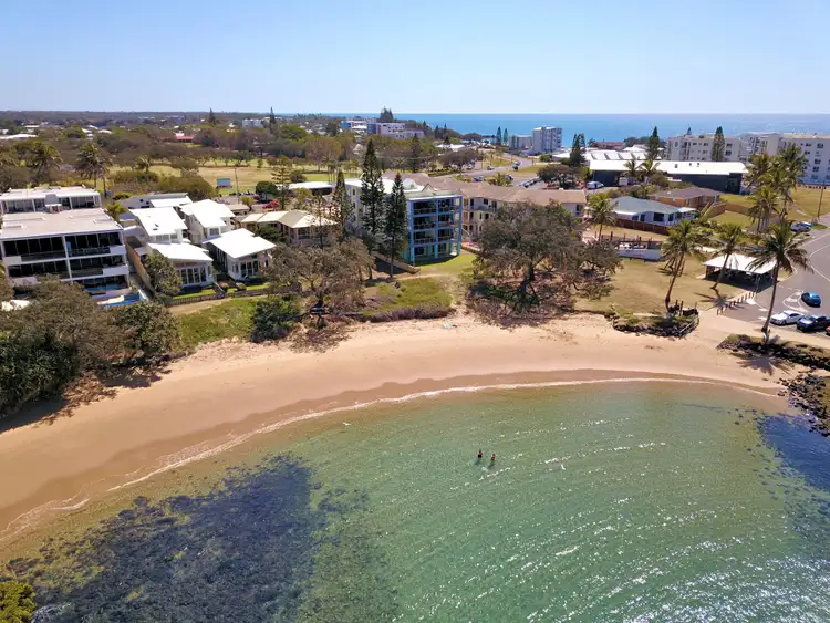 2/104 Miller Street, Bargara QLD 4670