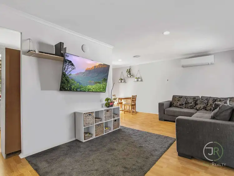 Fifth view of Homely house listing, 13 Fosters Court, Cranbourne North VIC 3977
