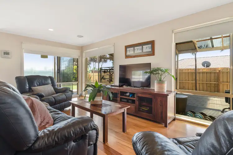 Fifth view of Homely house listing, 18 Oriana Grove, Skye VIC 3977
