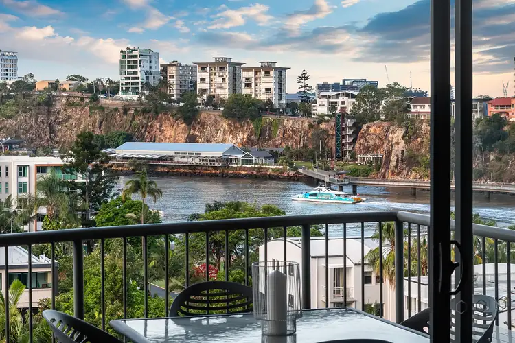5068/55 Baildon Street, Kangaroo Point QLD 4169