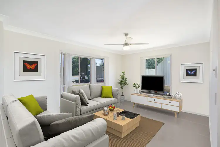 25 Crestridge Crescent, Oxenford QLD 4210