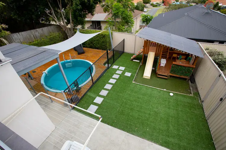 51 Zane Street, Molendinar QLD 4214