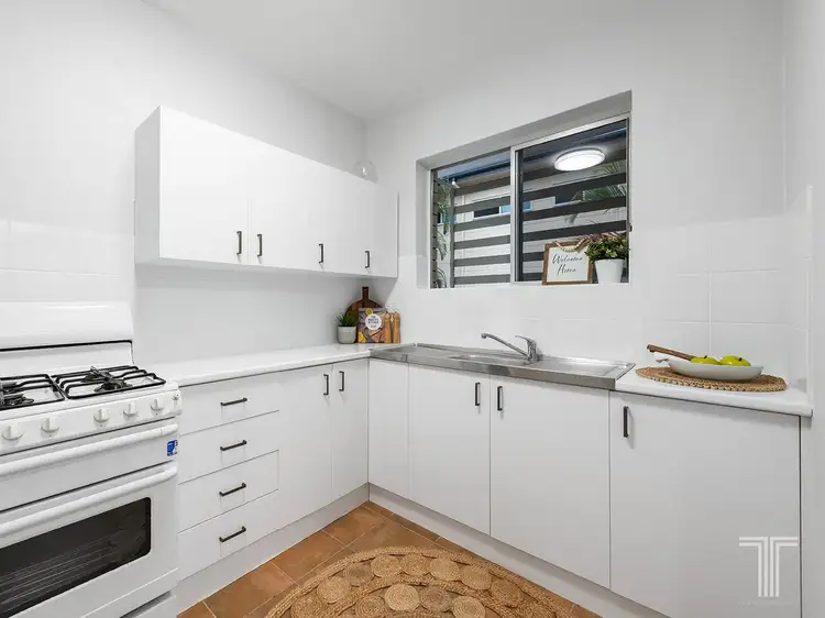 Fourth view of Homely apartment listing, 1/33 Thomas Street, Greenslopes QLD 4120