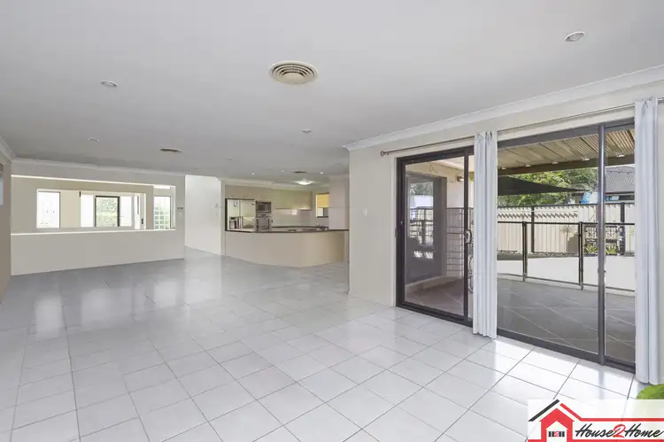 1 Fradgley Court, Ormeau Hills QLD 4208