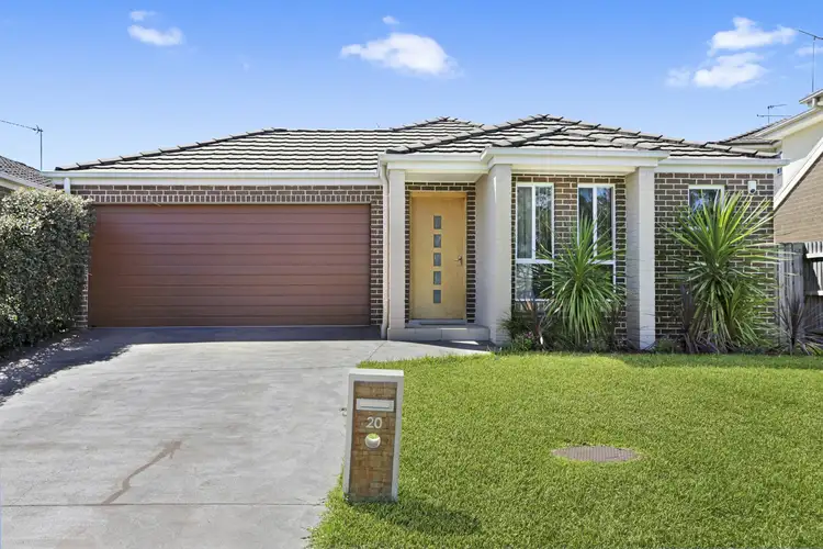 20 Hampshire Boulevard, Spring Farm NSW 2570