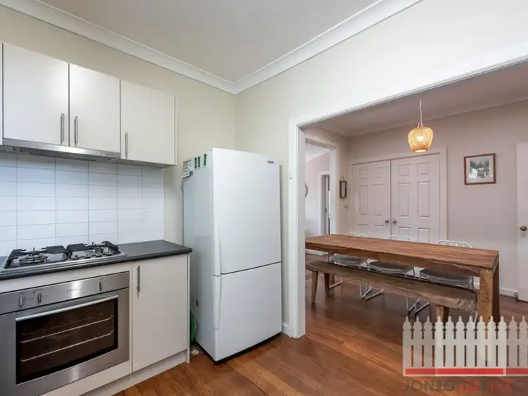 111 Hamilton Street, Bassendean WA 6054