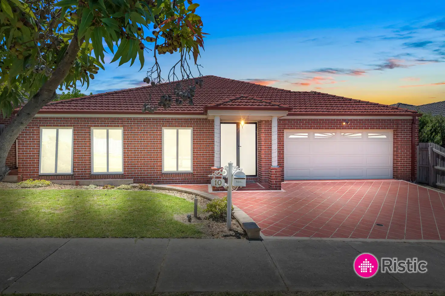 Main view of Homely house listing, 10 Visage Drive, South Morang VIC 3752