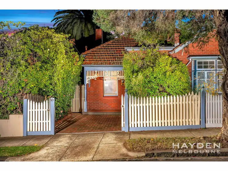 10 Cobden Street, Caulfield North VIC 3161