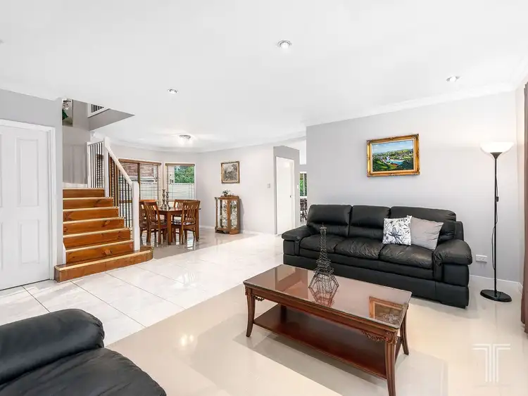 Second view of Homely house listing, 31 Coventry Circuit, Carindale QLD 4152