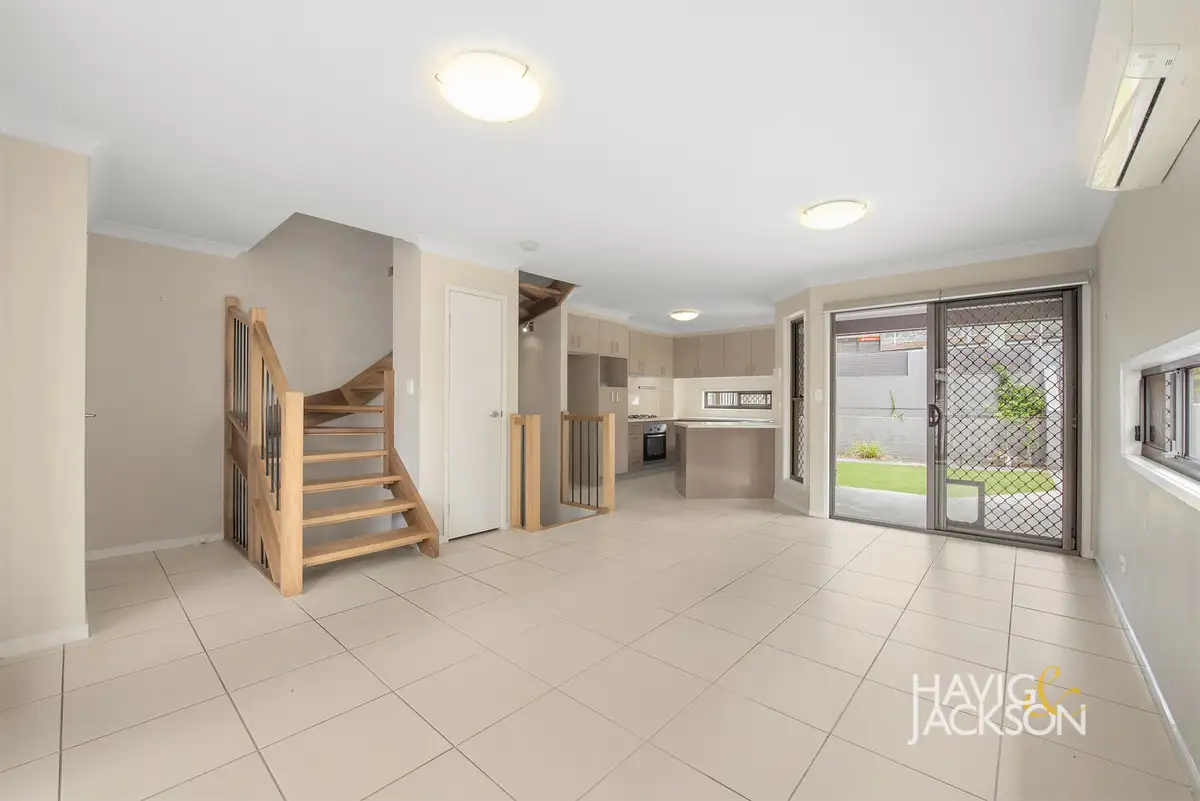 Main view of Homely townhouse listing, 4/4 Burnley Street, Newmarket QLD 4051