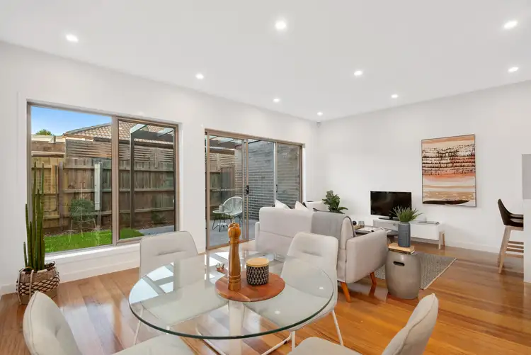 Fifth view of Homely townhouse listing, 2/17 Justin Avenue, Glenroy VIC 3046