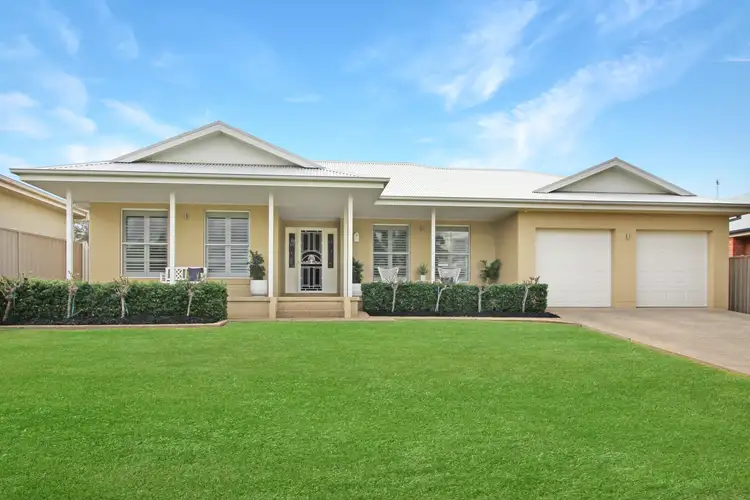 14 Wellington Avenue, Tatton NSW 2650