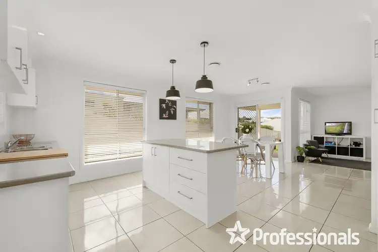 Sixth view of Homely house listing, 1 She Oak Close, Bathurst NSW 2795