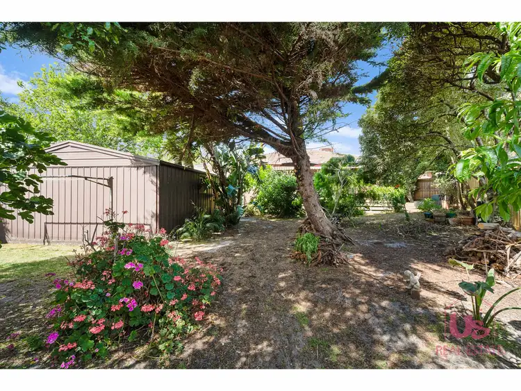 Third view of Homely house listing, 6 Paringa Court, Frankston VIC 3199