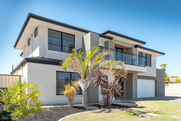 Second view of Homely house listing, 28 Allambie Drive, Craigie WA 6025