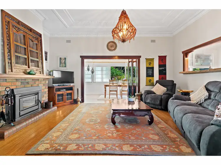12 Oakley Avenue, East Lismore NSW 2480