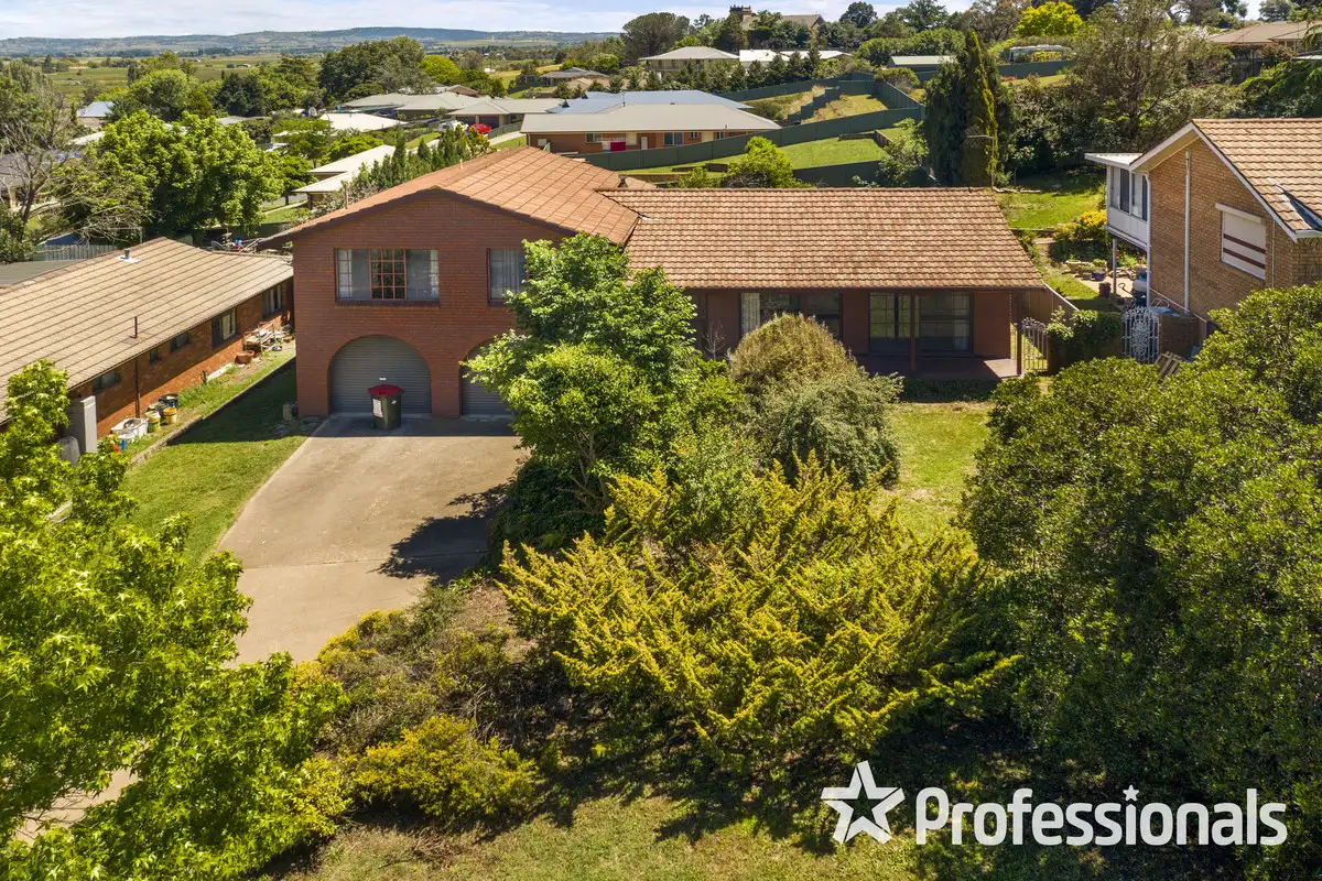 Main view of Homely house listing, 10 Tareena Avenue, Kelso NSW 2795