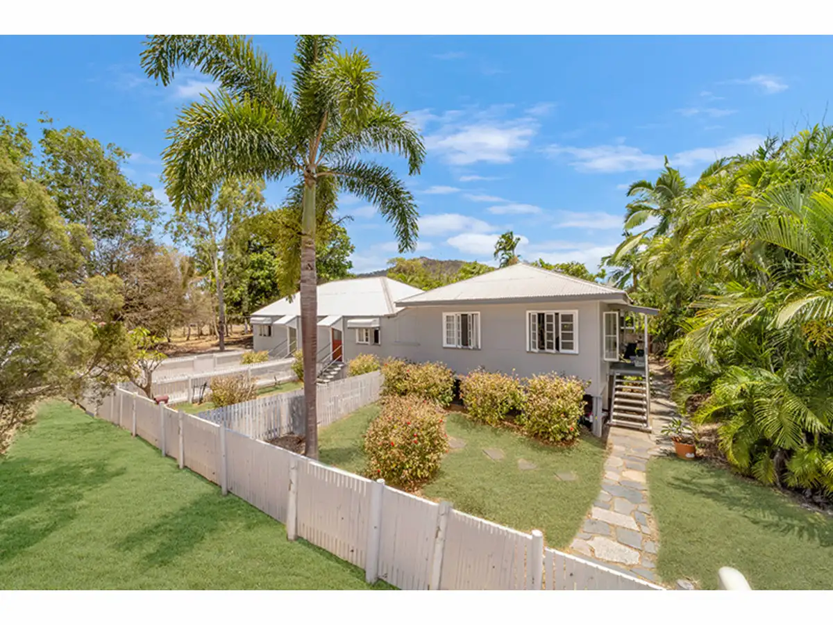 Main view of Homely block of units listing, Units 1, 2 & 3/29 Clarendon Street, Hyde Park QLD 4812