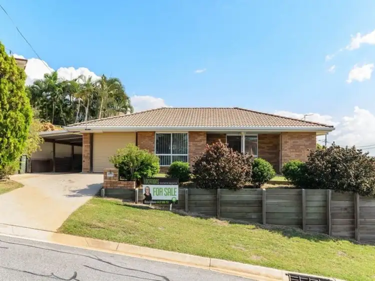 2 Earls Court, Telina QLD 4680