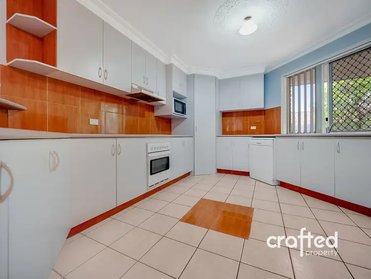 Sixth view of Homely house listing, 2 Zenith Court, Regents Park QLD 4118