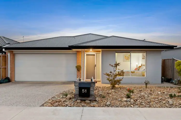 51 Meereen Street, Charlemont VIC 3217