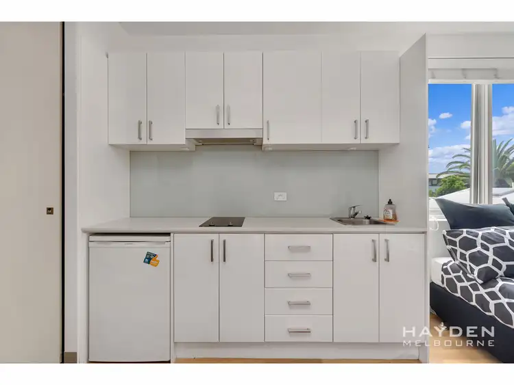 Fourth view of Homely studio listing, 124/72-76 High Street, Windsor VIC 3181