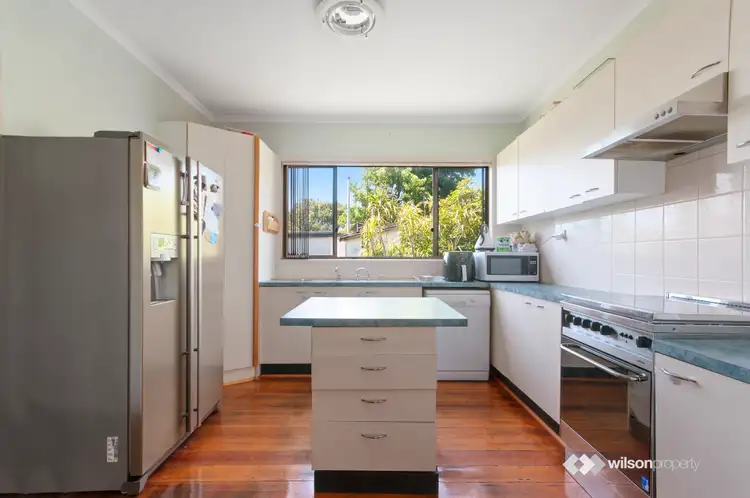 Fifth view of Homely house listing, 4 Gepp Court, Traralgon VIC 3844