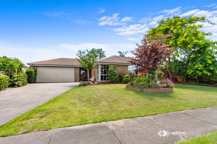 17 Stirling Avenue, Traralgon VIC 3844