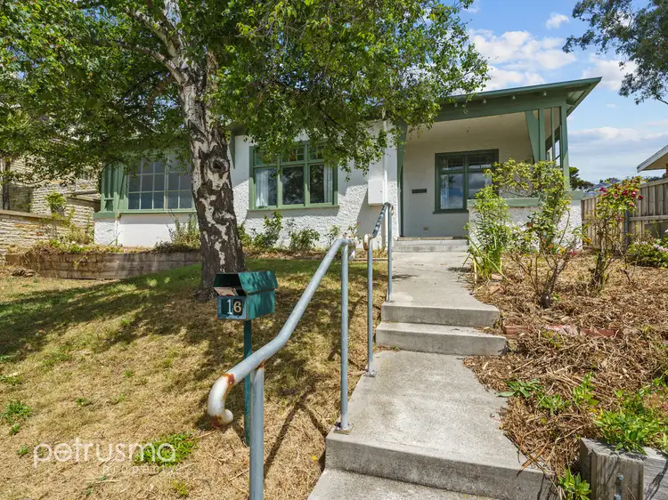 16 Ratho Street, Lenah Valley TAS 7008