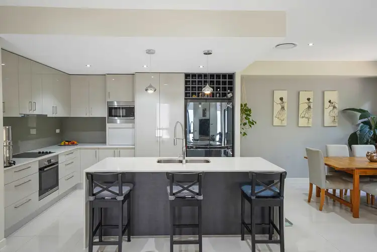 Main view of Homely townhouse listing, 10/206 Cotlew Street, Ashmore QLD 4214