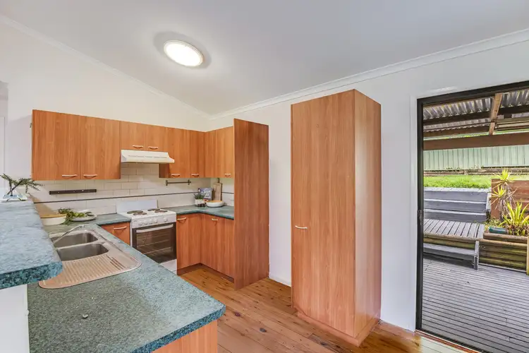 Second view of Homely house listing, 7 Knight Close, Ourimbah NSW 2258