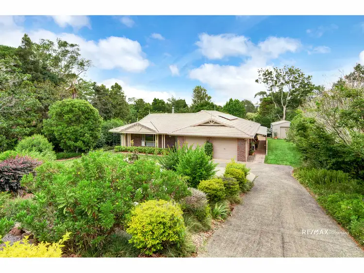8 Walkers Drive, Maleny QLD 4552