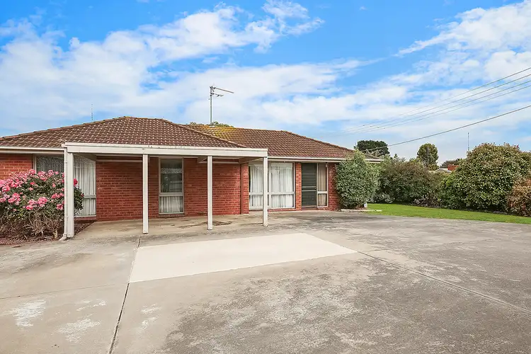Main view of Homely unit listing, 1/11 Dean Court, Elliminyt VIC 3250