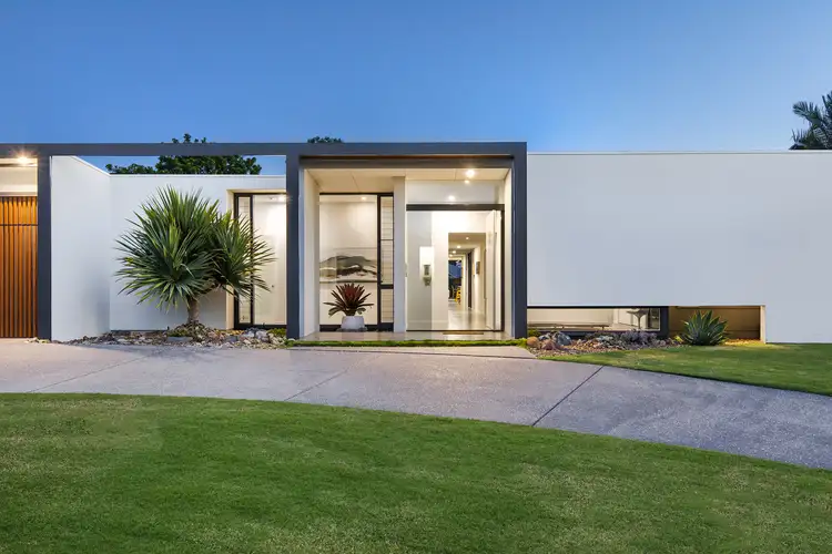 6 Mermaid Quay, Noosa Waters QLD 4566