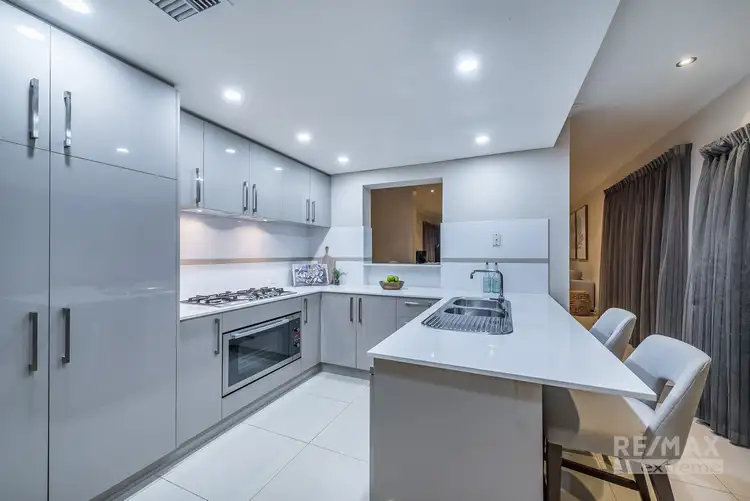 Fifth view of Homely house listing, 3/49 Discovery Circuit, Iluka WA 6028