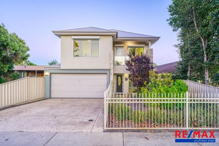 10 Leach Avenue, Riverton WA 6148