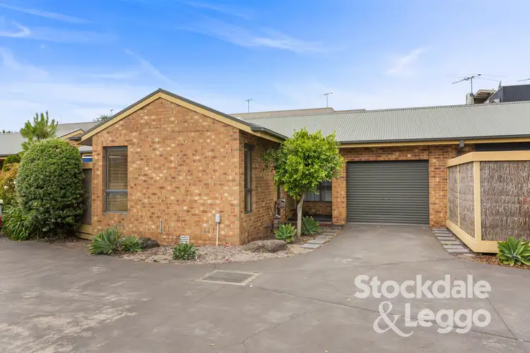 8/4 Rosemore Road, Rosebud VIC 3939