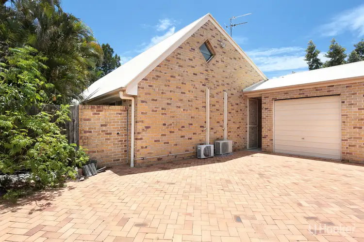 Second view of Homely semi-detached listing, 2/9 Nulu Street, Bongaree QLD 4507