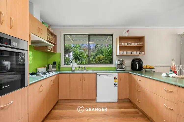 Fifth view of Homely house listing, 2 Wakool Avenue, Rosebud VIC 3939