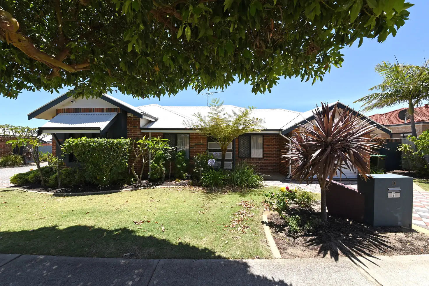 Main view of Homely villa listing, 7/11 Crocker Way, Innaloo WA 6018