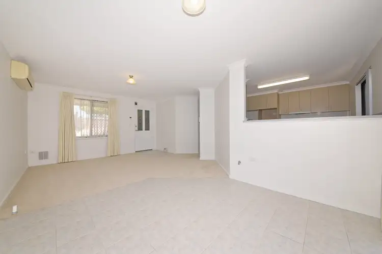 Fourth view of Homely villa listing, 7/11 Crocker Way, Innaloo WA 6018