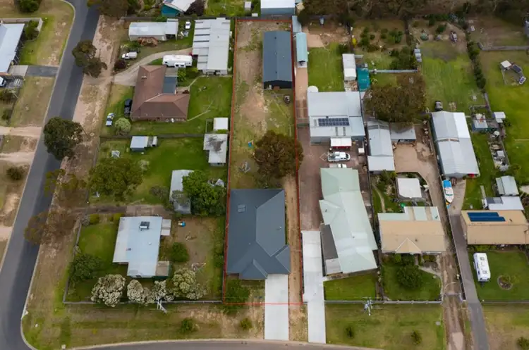 3 Buckley Street, Stratford VIC 3862