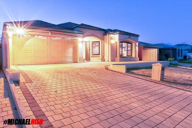 15 Birmingham Way, Darch WA 6065