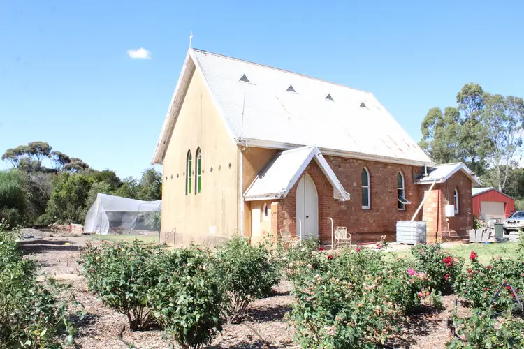 6 Fourth Street, Booborowie SA 5417
