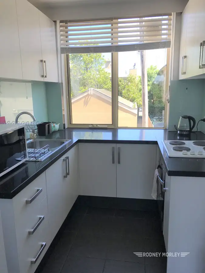 Fourth view of Homely apartment listing, 10/1 Ruabon Road, Toorak VIC 3142