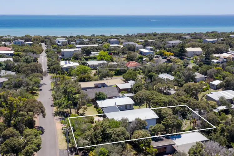 15 Michael Street, Rye VIC 3941