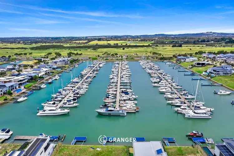 8 South Harbour Esplanade, Safety Beach VIC 3936